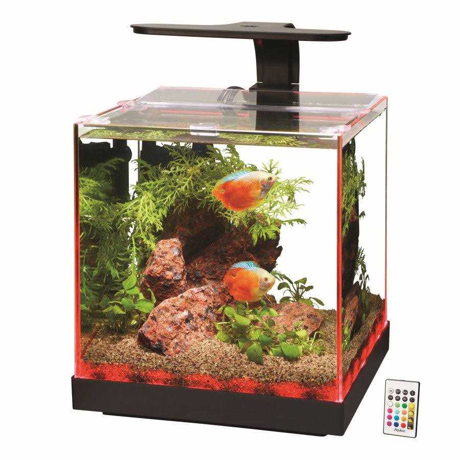 Alternative view of Aqueon Edgelit Cube Aquarium