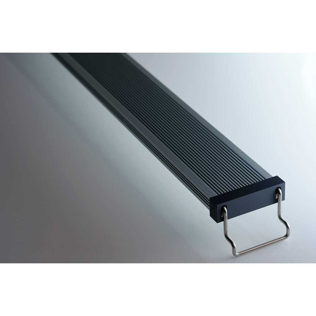 Alternative view of Twinstar LED B Line Aquarium Light Fixture