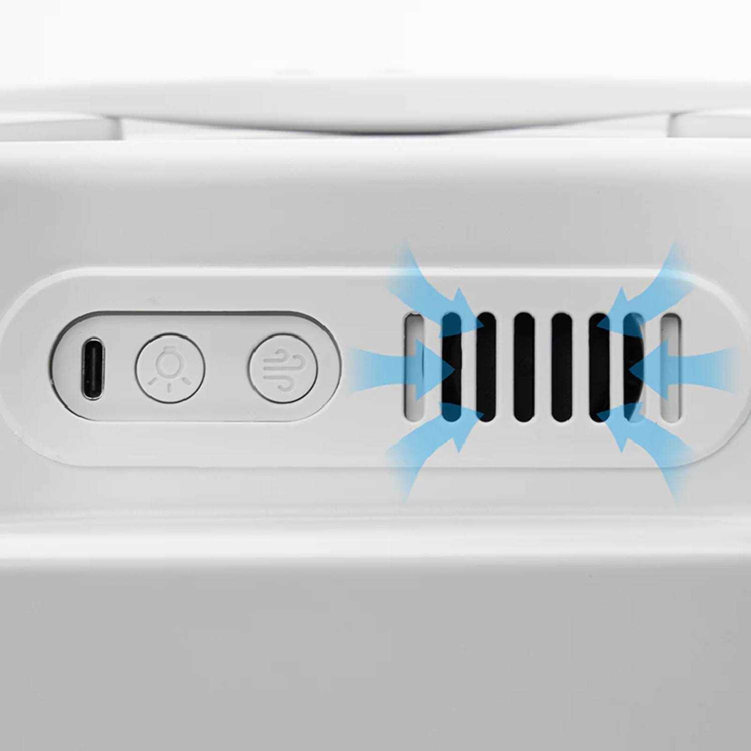 Alternative view of Smart Pet Traveler with LED Lights and Ventilation System