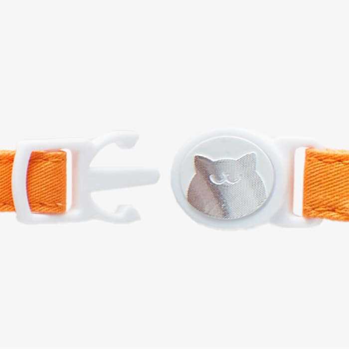 Alternative view of PurrSong LavvieTAG with Straps Cats Charger Set