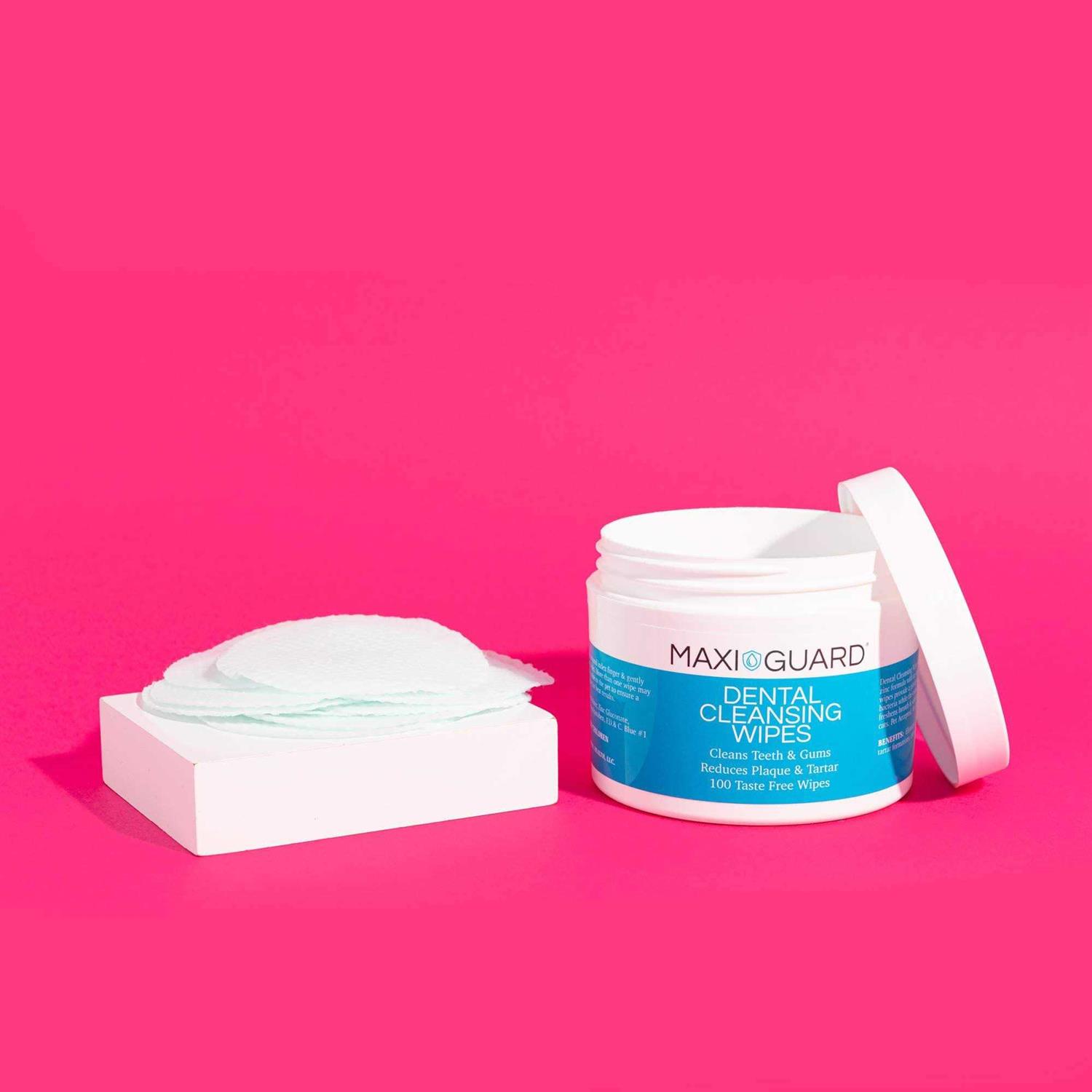 Alternative view of Maxi-Guard Dental Cleansing Wipes for dogs, cats, horses and companion Animals
