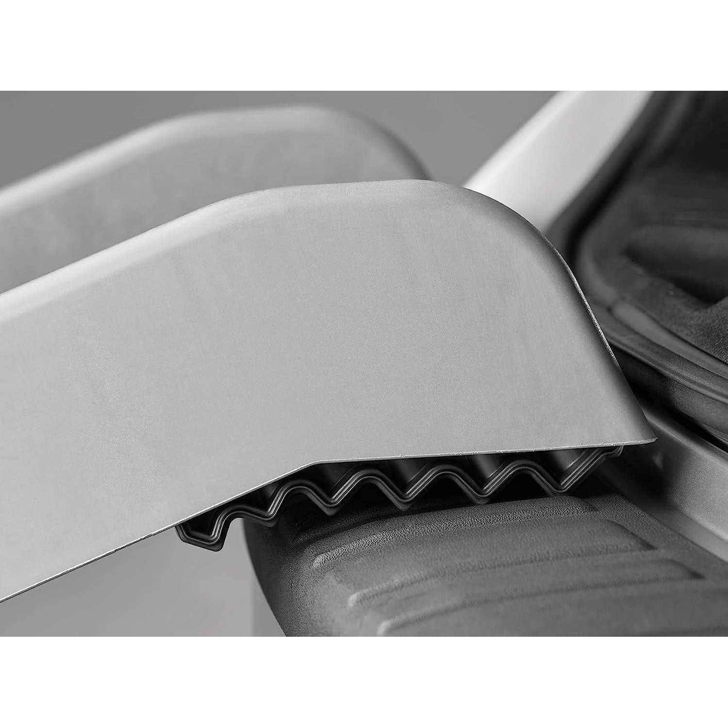 Alternative view of WeatherTech PetRamp 8AHR1DG