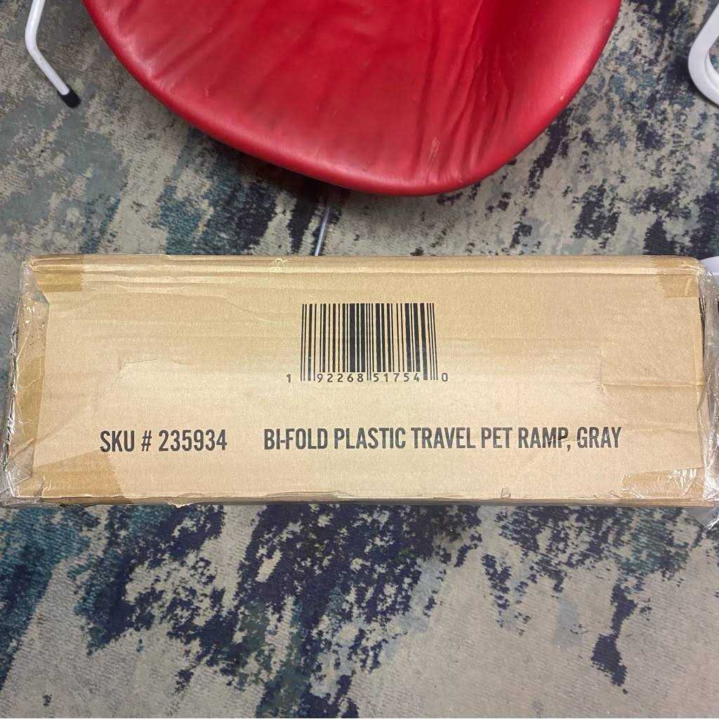 Alternative view of Frisco Bi-Fold Plastic Travel Pet Ramp