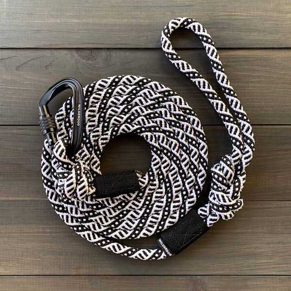 Alternative view of Wilderdog Carabiner Rope Leash