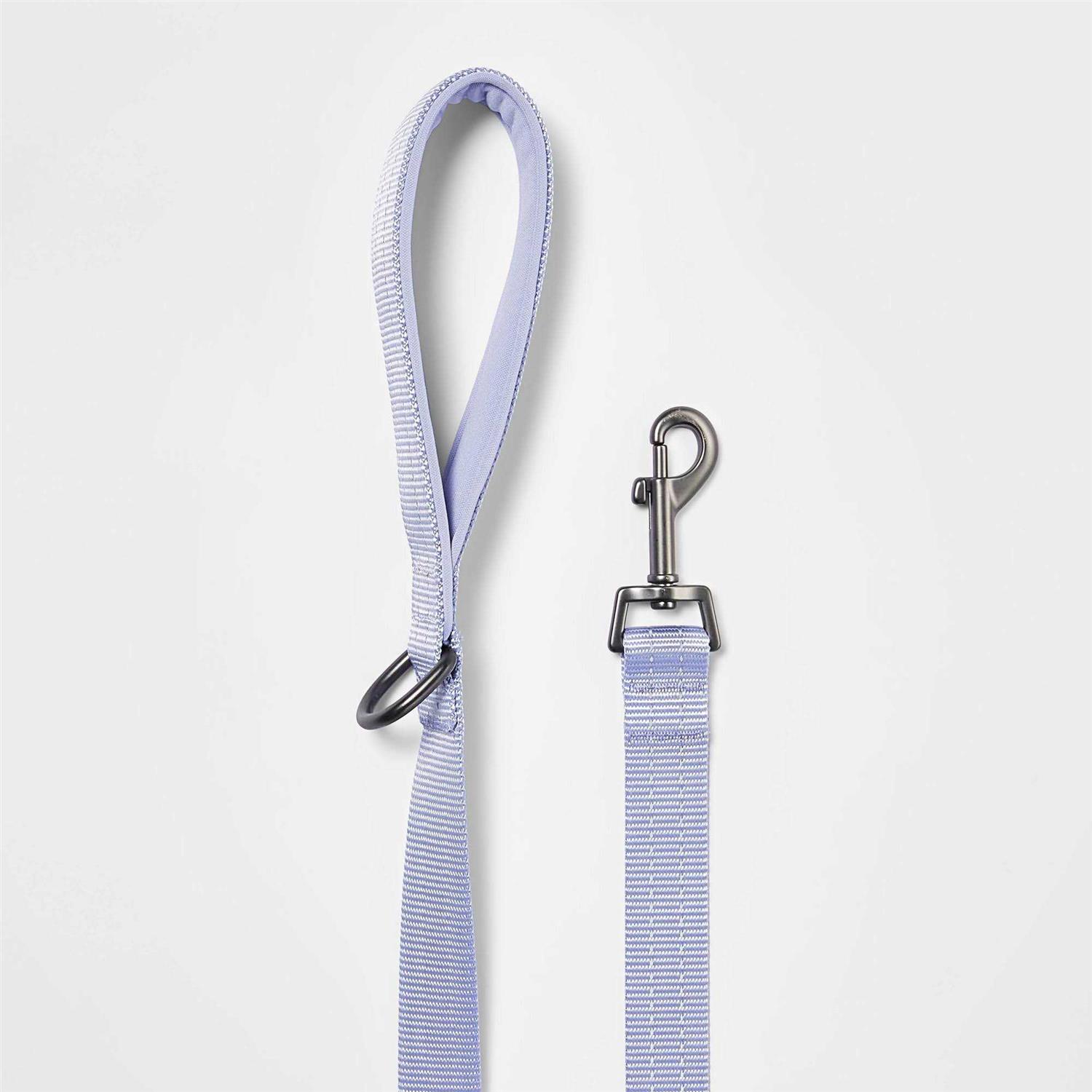 Alternative view of Boots & Barkley Comfort Reflective Dog Leash