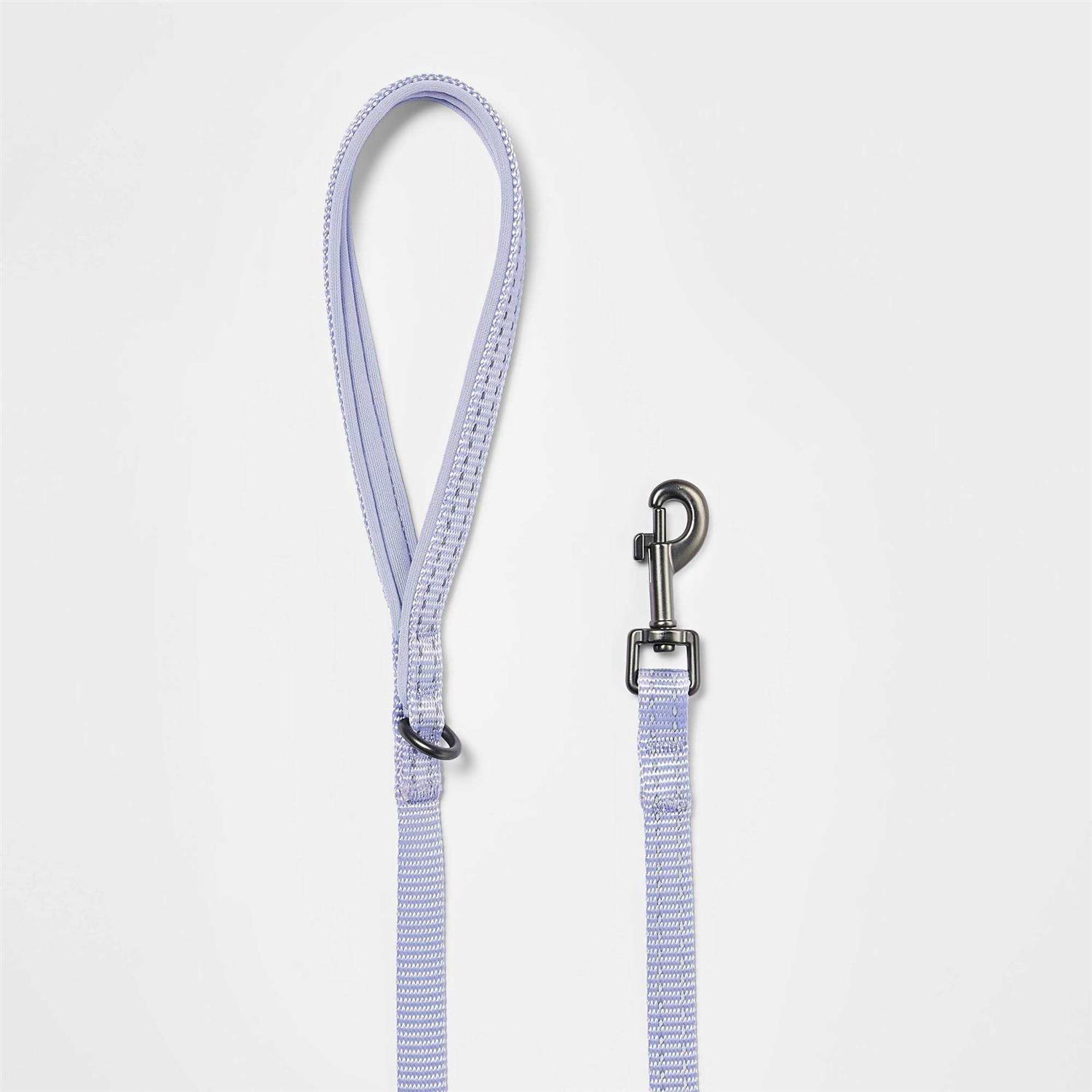 Alternative view of Boots & Barkley Comfort Reflective Dog Leash