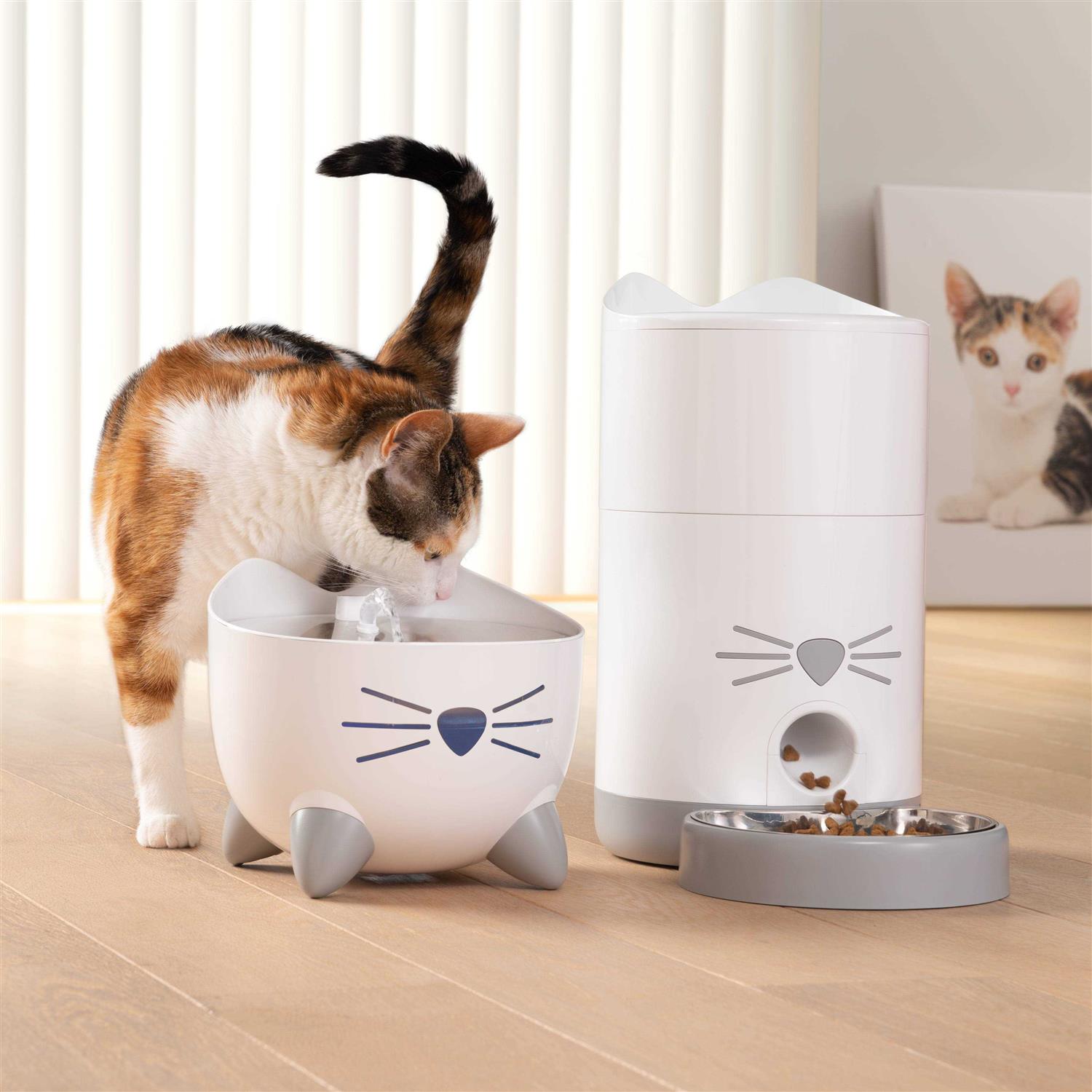 Alternative view of Catit Pixi Smart Feeder