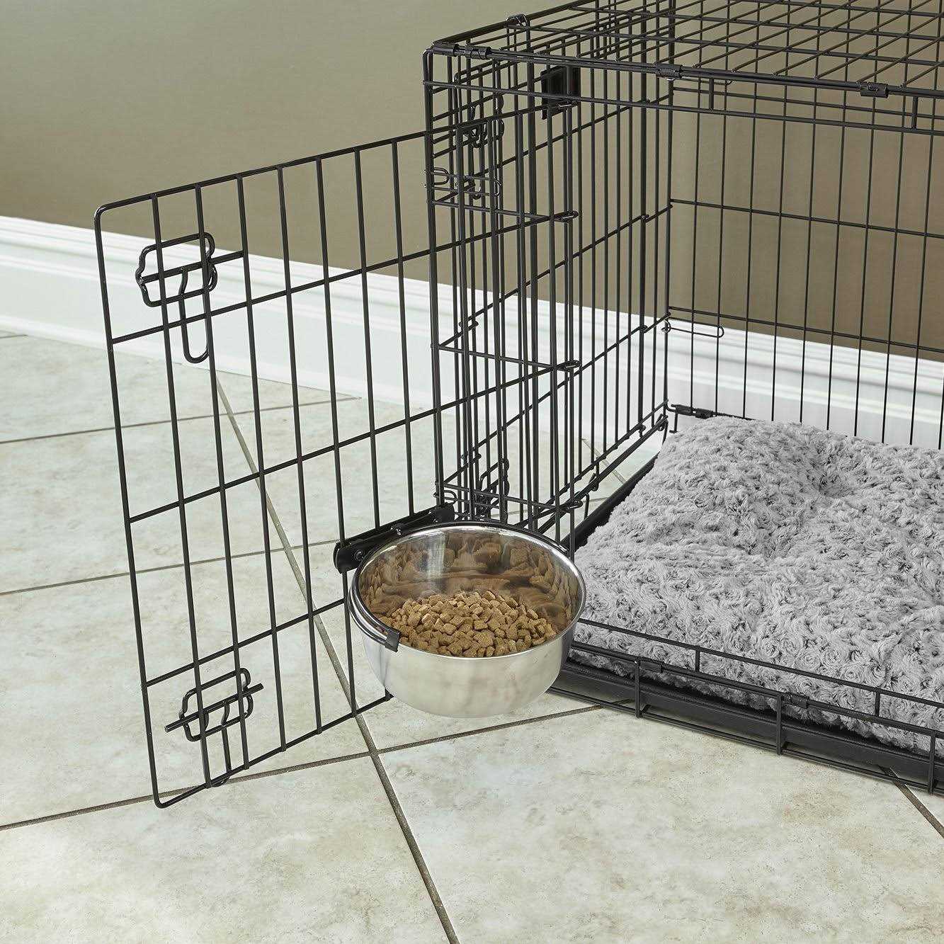 Alternative view of Midwest Stainless Steel Snap'y Fit Water & Feed Bowl