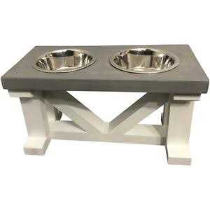 Alternative view of Bearwood Essentials Farmhouse Elevated Dog Feeder