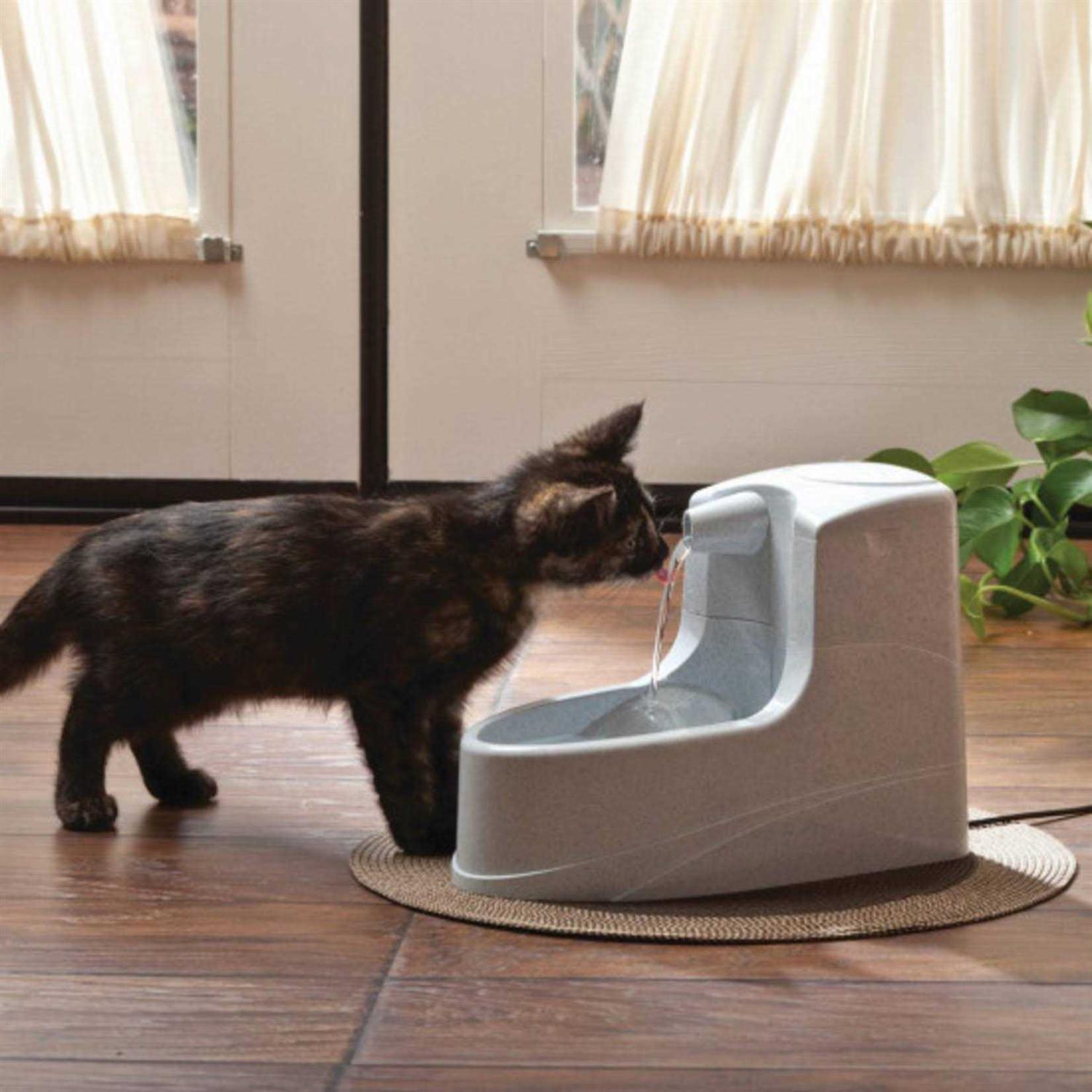 Alternative view of PetSafe Drinkwell Mini Pet Fountain – 1.2L