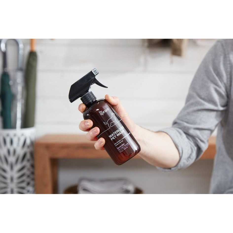 Alternative view of The Spruce Waterless Pet Wash No Rinse Moisturizing Cat & Dog Shampoo