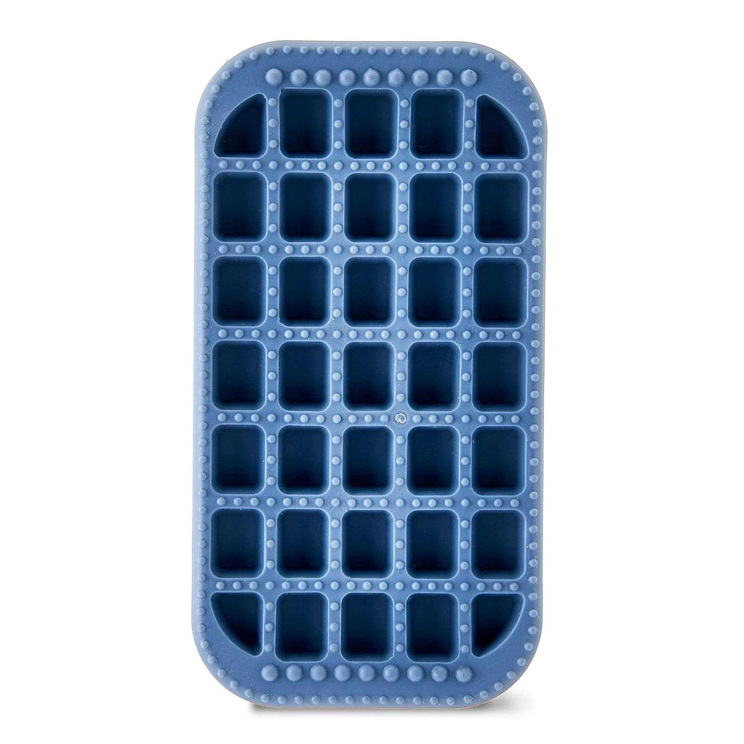 Alternative view of Vibrant Life Single Sided TPR Dog Curry Brush