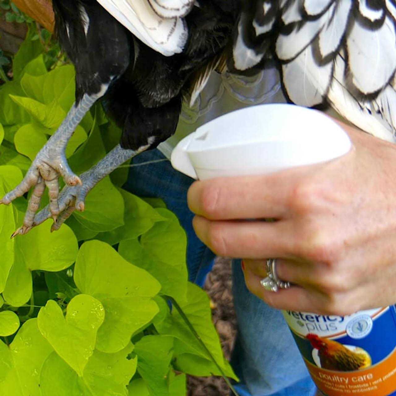 Alternative view of Vetericyn Plus Poultry Care