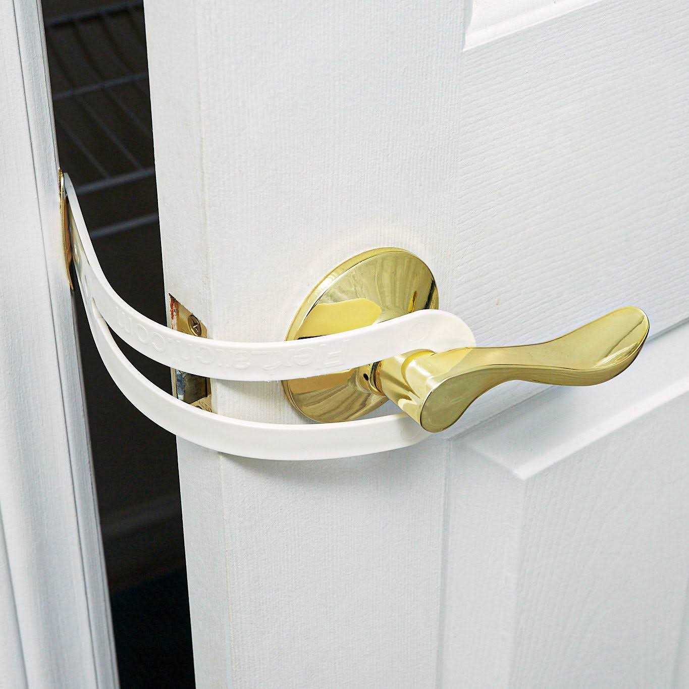 Alternative view of FlexLatch Cat Door Holder