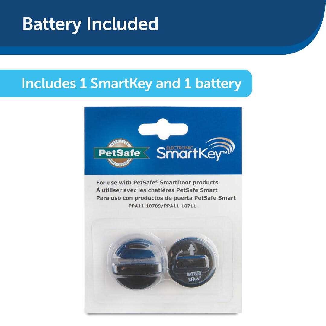 Alternative view of PetSafe Electronic SmartDoor SmartKey