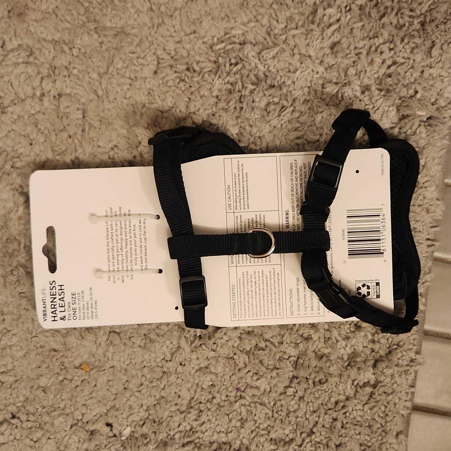 Alternative view of Vibrant Life Mesh Cat Harness & Leash Set