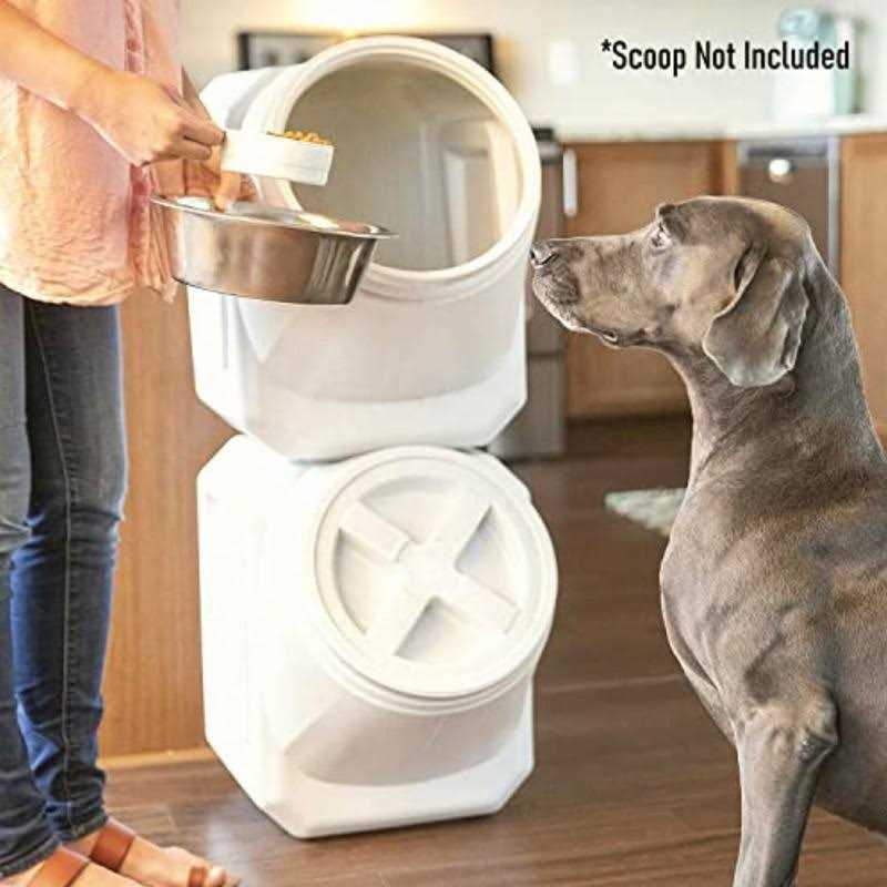 Alternative view of Gamma2 Vittles Vault Stackable Pet Food Storage Container