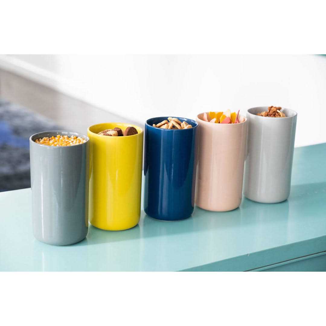 Alternative view of Waggo Simple Solid Dog Treat Jar