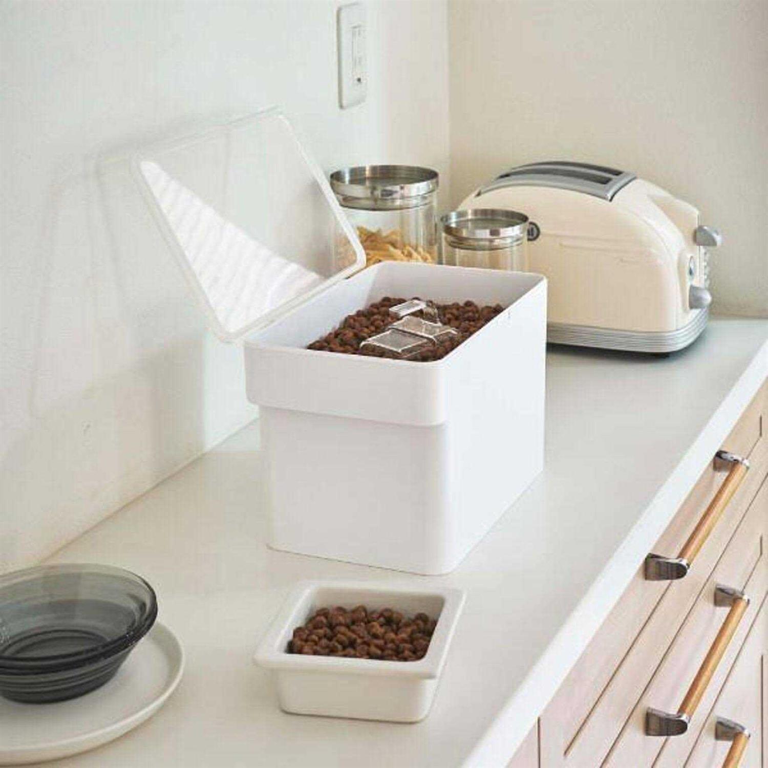 Alternative view of Yamazaki Home Airtight Pet Food Container