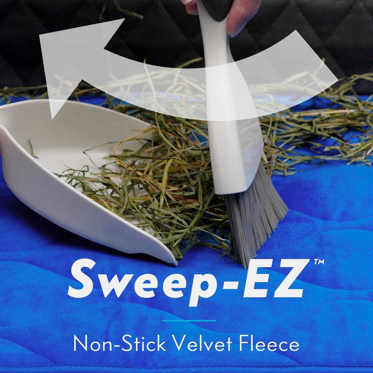 Alternative view of Paw Inspired PopCorner Washable Fleece Guinea Pig Cage Liners & Bedding