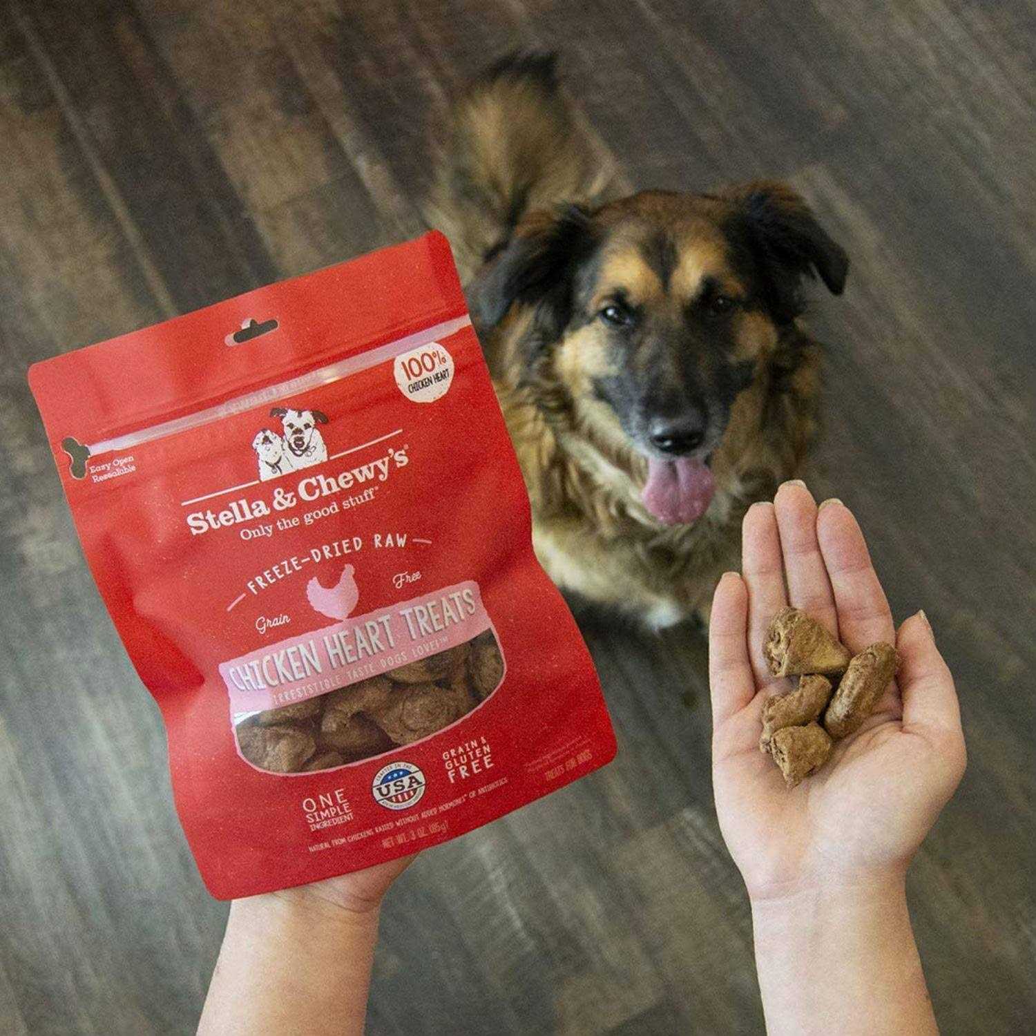 Alternative view of Stella & Chewy's Chicken Hearts Freeze-Dried Dog Treats