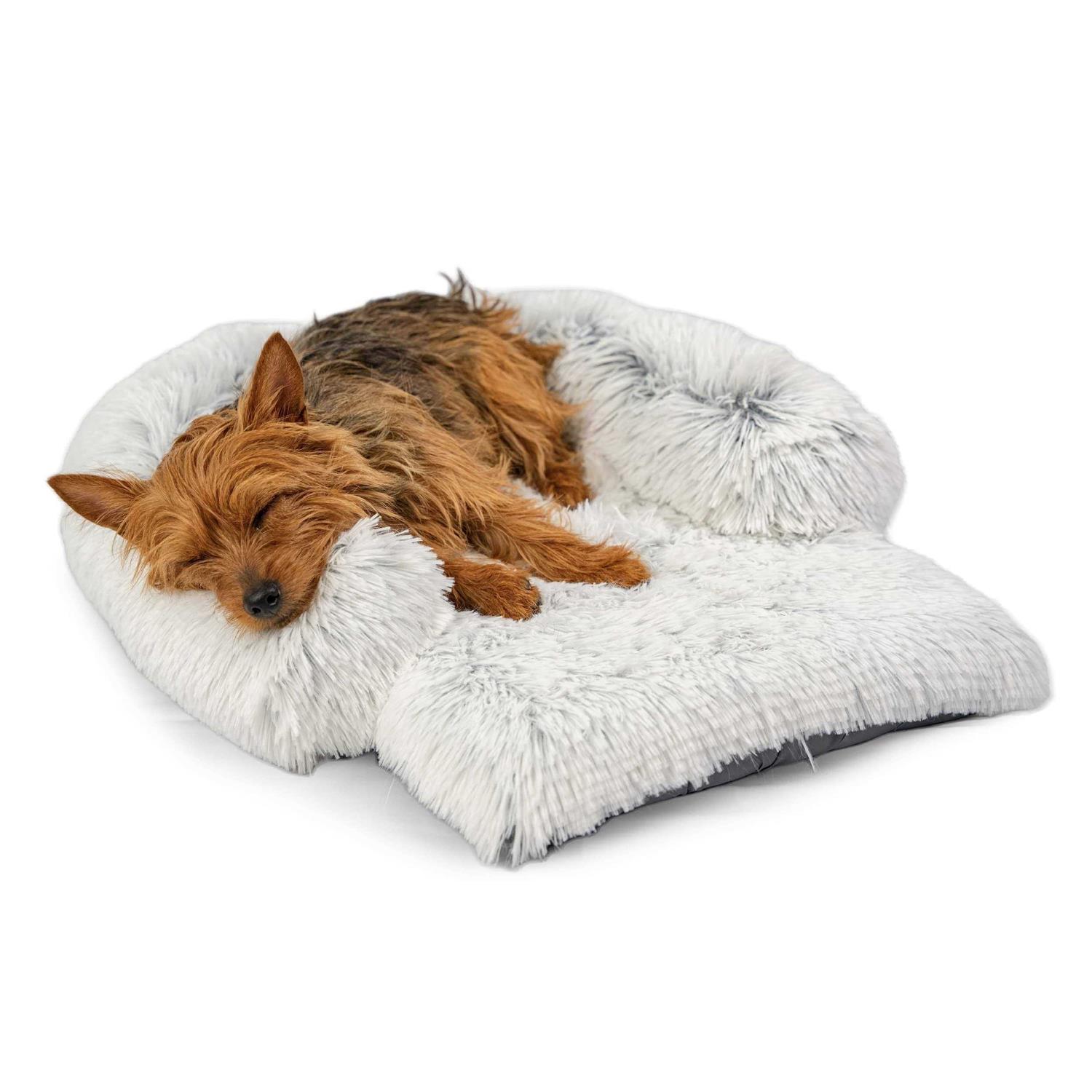 Best Friends by Sheri Nap Crate Dog Mat