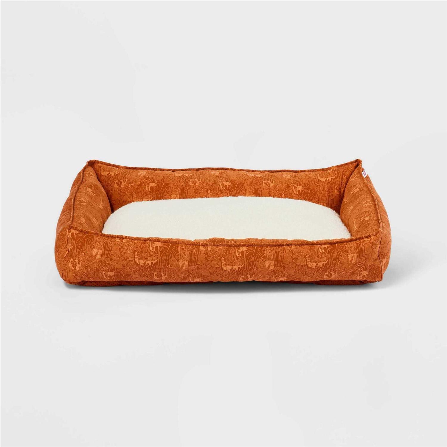 Boots & Barkley Cuddler Dog Bed