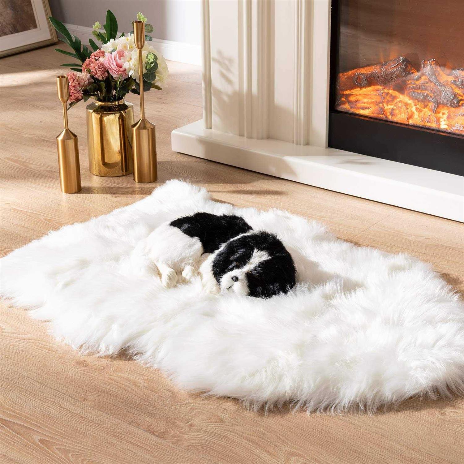 Asrug Soft Faux Fur Pet Bed Mat Plush and Fluffy Pet Pad Ultra Cozy Pet Throw Rug for Dogs Cats