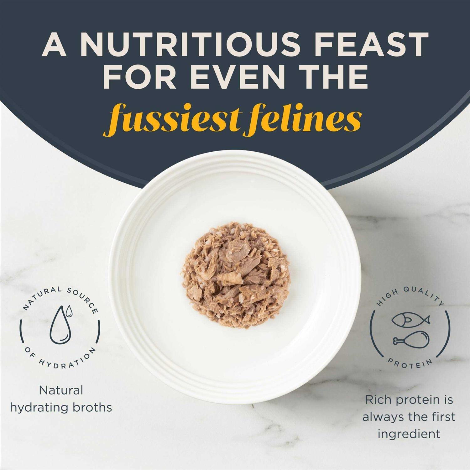 Alternative view of Reveal Natural Wet Cat Food Tuna Fillet with Sea Bream in Broth