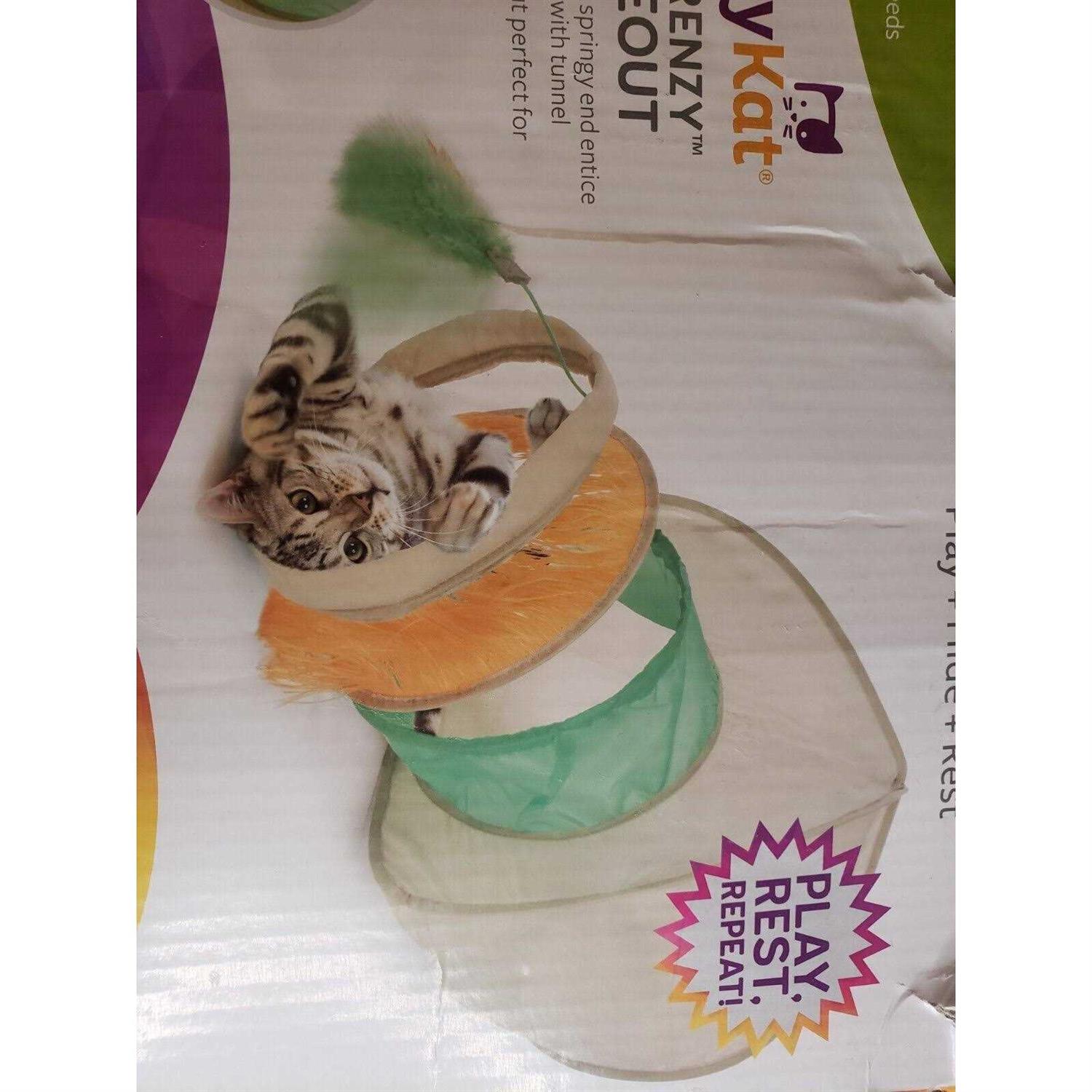 Alternative view of SmartyKat Fringe Frenzy Cat Hideout with Tunnel Cat Toy Entrance